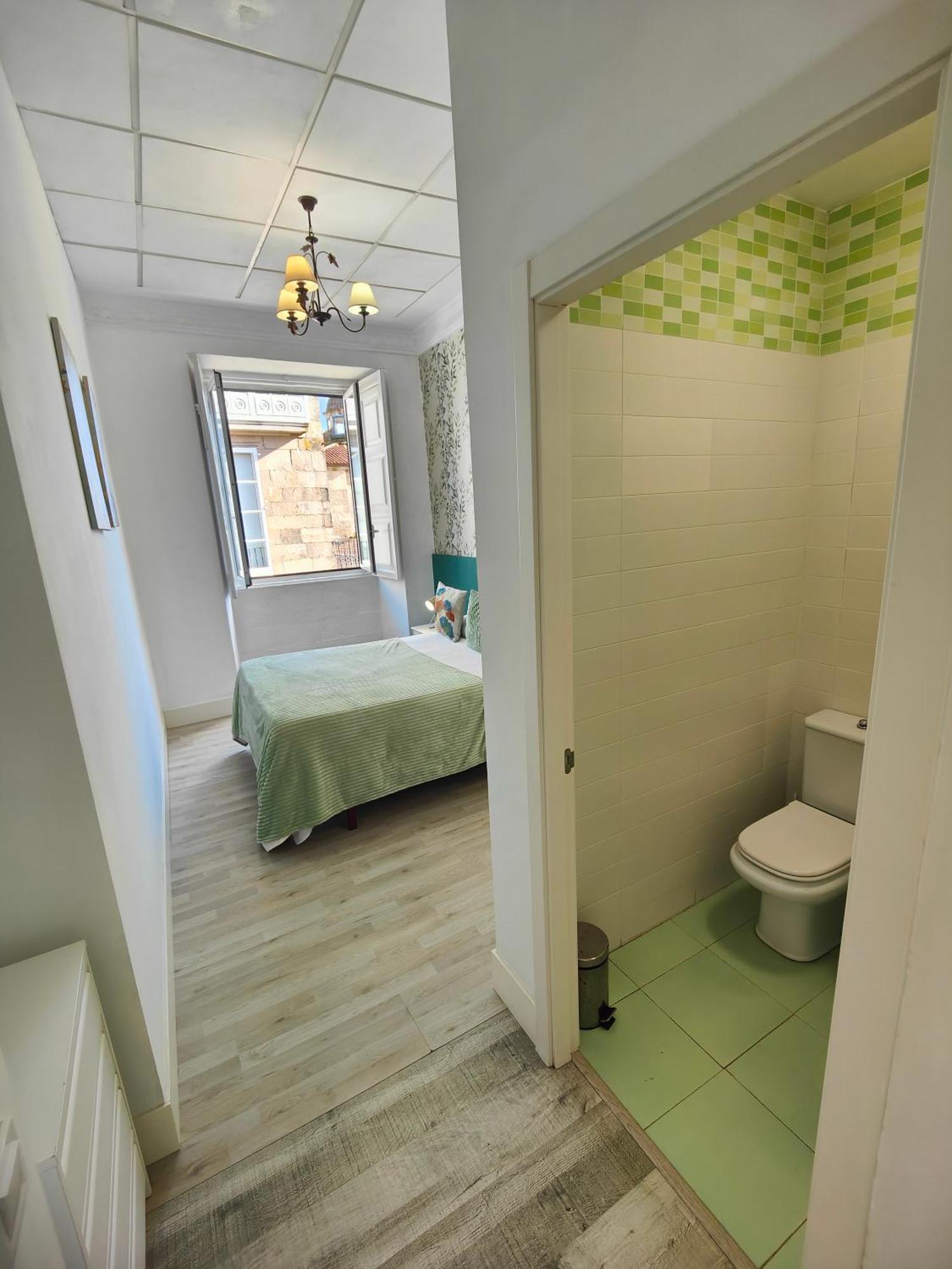 Rua Nova Apartment 28, 3 Dormitorios, Wifi, Ps4 Y Netflix, A 200M Catedral Santiago de Compostela Luaran gambar