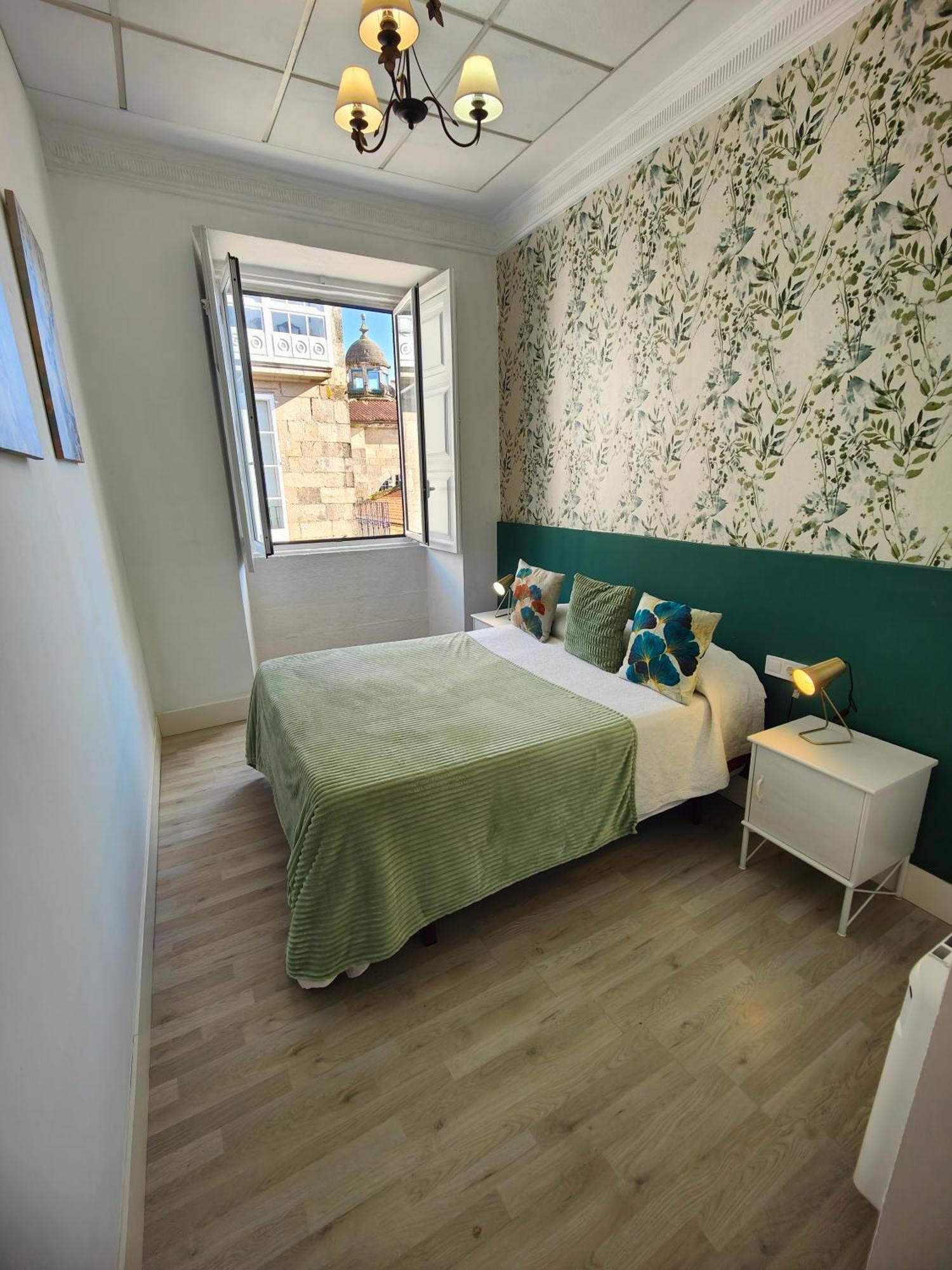 Rua Nova Apartment 28, 3 Dormitorios, Wifi, Ps4 Y Netflix, A 200M Catedral Santiago de Compostela Luaran gambar