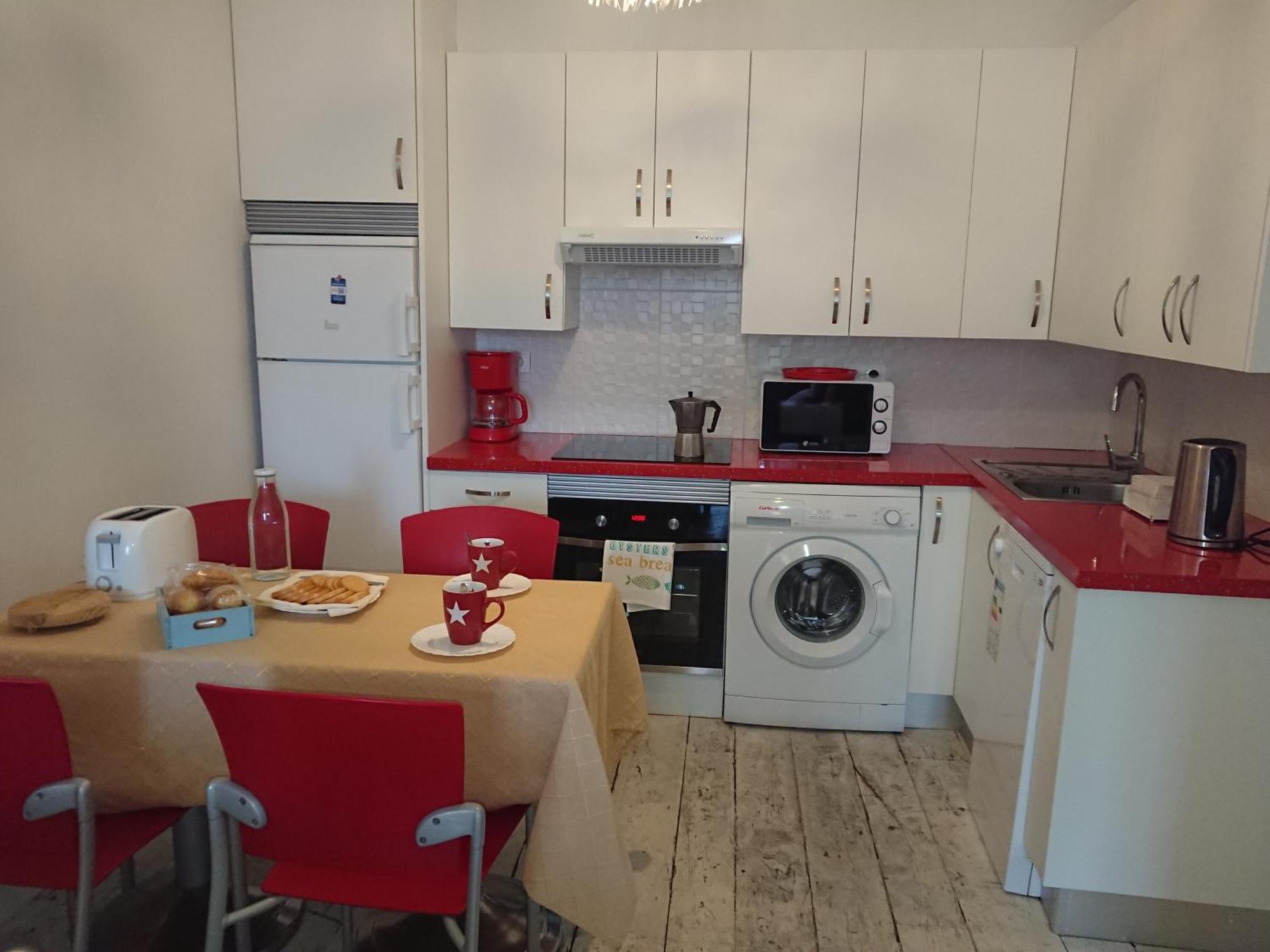 Rua Nova Apartment 28, 3 Dormitorios, Wifi, Ps4 Y Netflix, A 200M Catedral Santiago de Compostela Luaran gambar