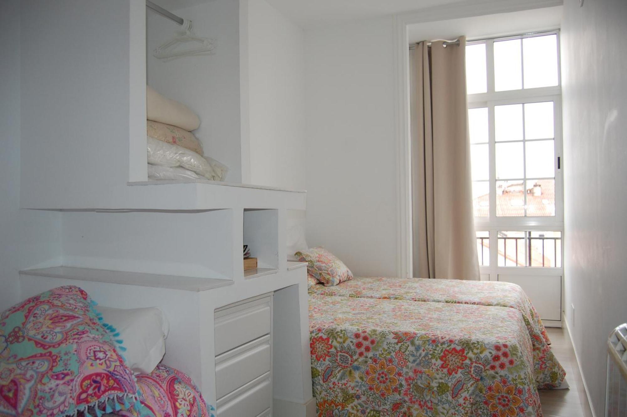 Rua Nova Apartment 28, 3 Dormitorios, Wifi, Ps4 Y Netflix, A 200M Catedral Santiago de Compostela Luaran gambar